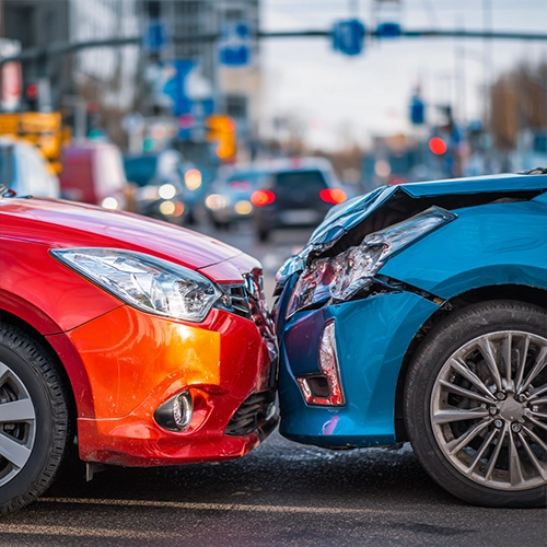 KFZ-Gutachter in Leimen - Autounfall auf einer Kreuzung