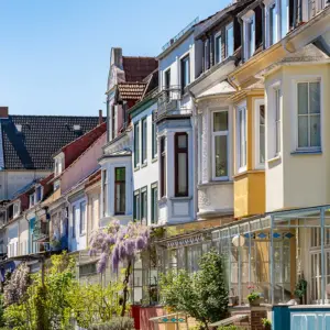 Bremen Neustadt - Soforthilfe beim Autounfall Bremen Neustadt - Soforthilfe beim Autounfall